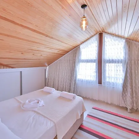Eleven Apart Apartment Kas